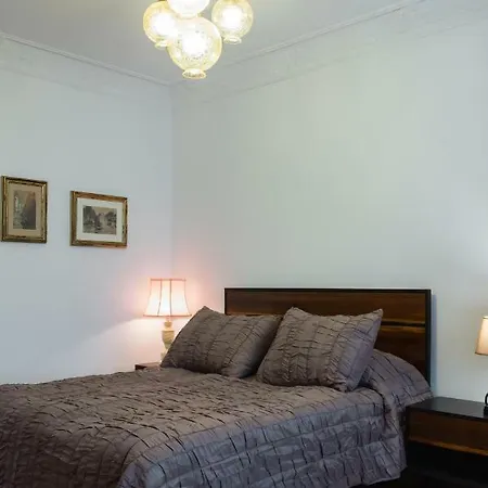 Apartament Grand 33